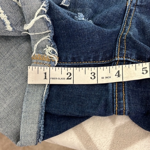 Judy‎ Blue Women’s Distressed Denim Shorts size Small - Picture 9 of 9